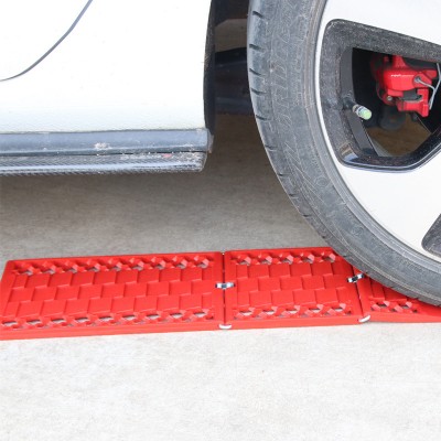 car automobile vehicle wheel escaper relief board 4x4 recovery traction board rubber track maxtrax